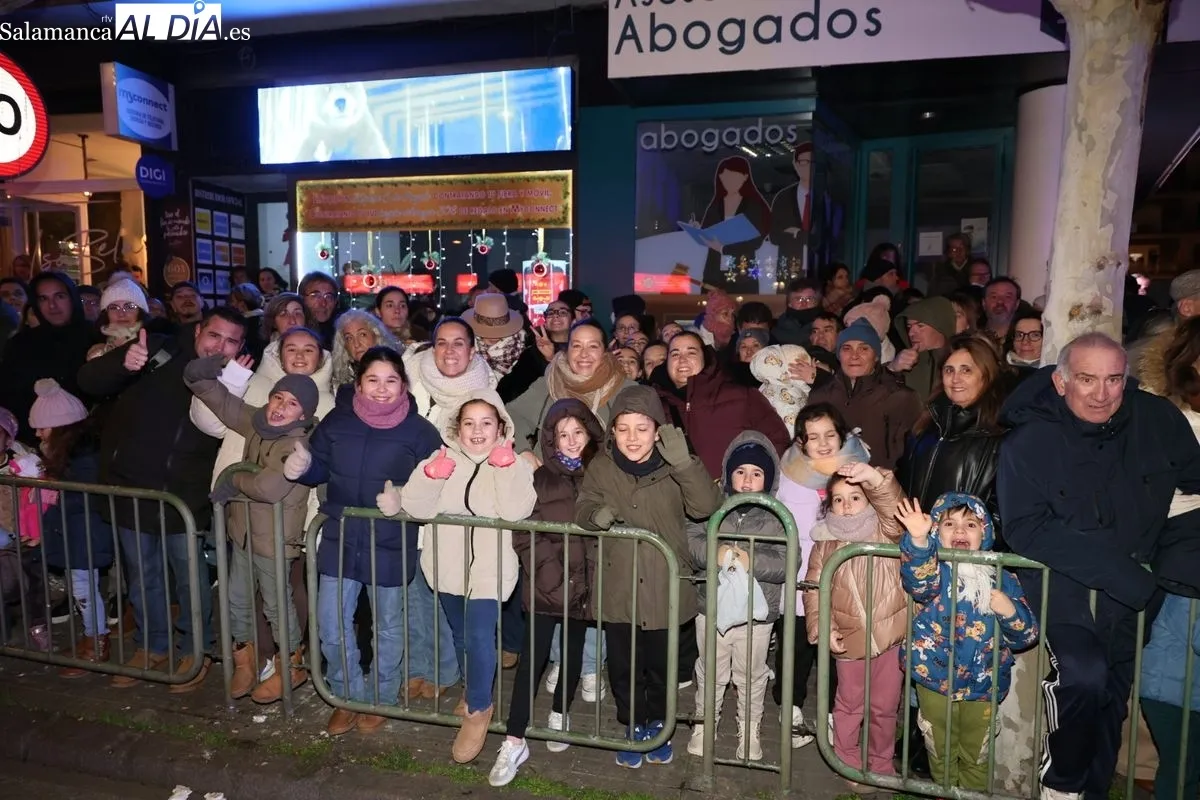 Público en la Cabalgata de Reyes. Fotos: David Sañudo