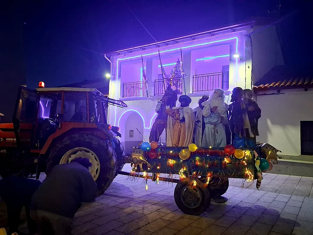 Cabalgata de Reyes en Agallas y Vegas de Domingo Rey