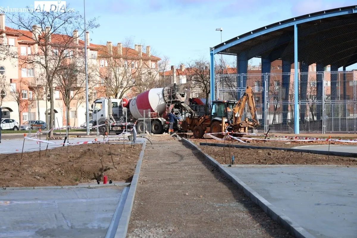 Obras de la nueva plaza de Vistahermosa. Foto de David Sañudo