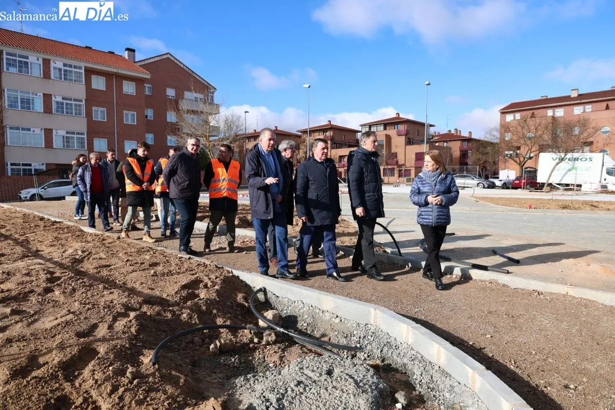 Obras de la nueva plaza de Vistahermosa. Foto de David Sañudo