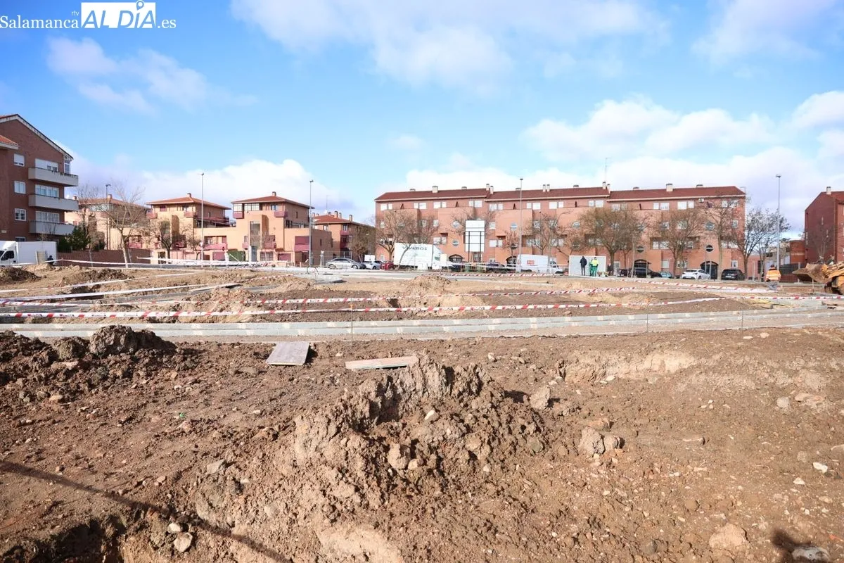 Obras de la nueva plaza de Vistahermosa. Foto de David Sañudo