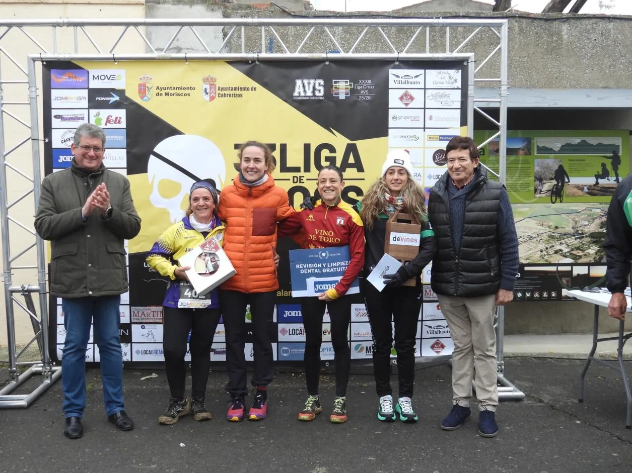Foto 2 - FOTOS | Juan Bueno y Ver&oacute;nica S&aacute;nchez ganan la cuarta prueba de la Liga de Cross AVS en Cabrerizos