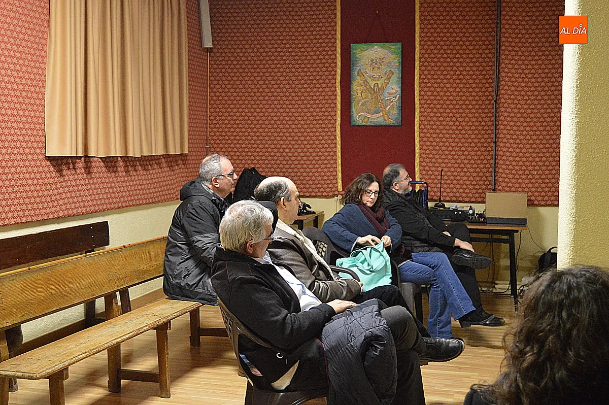 Exposición sobre el Triptico del Zarzoso 