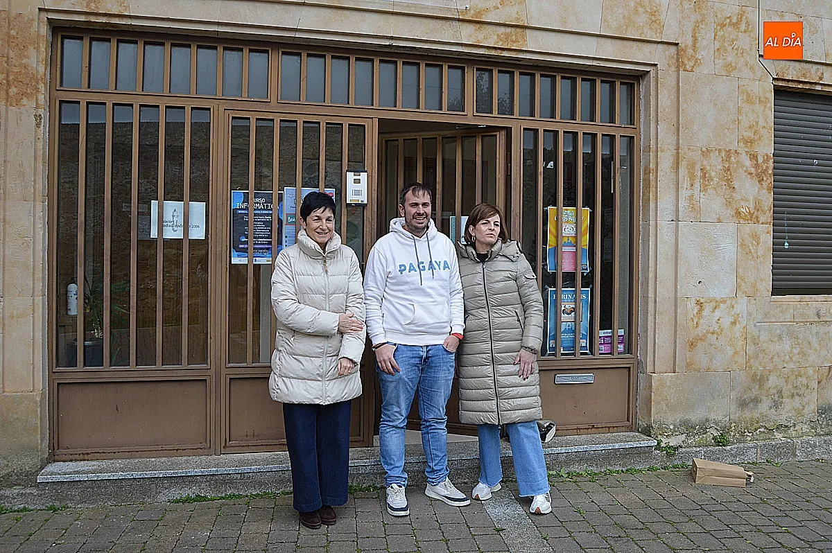 Presentación de los calcetines de temática de Carnaval del Toro 