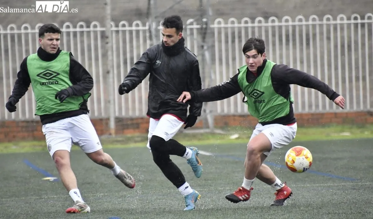 El Salamanca UDS prepara con intensidad 'la final' ante el Coruxo | Fotos: Salamanca RTV Al Día