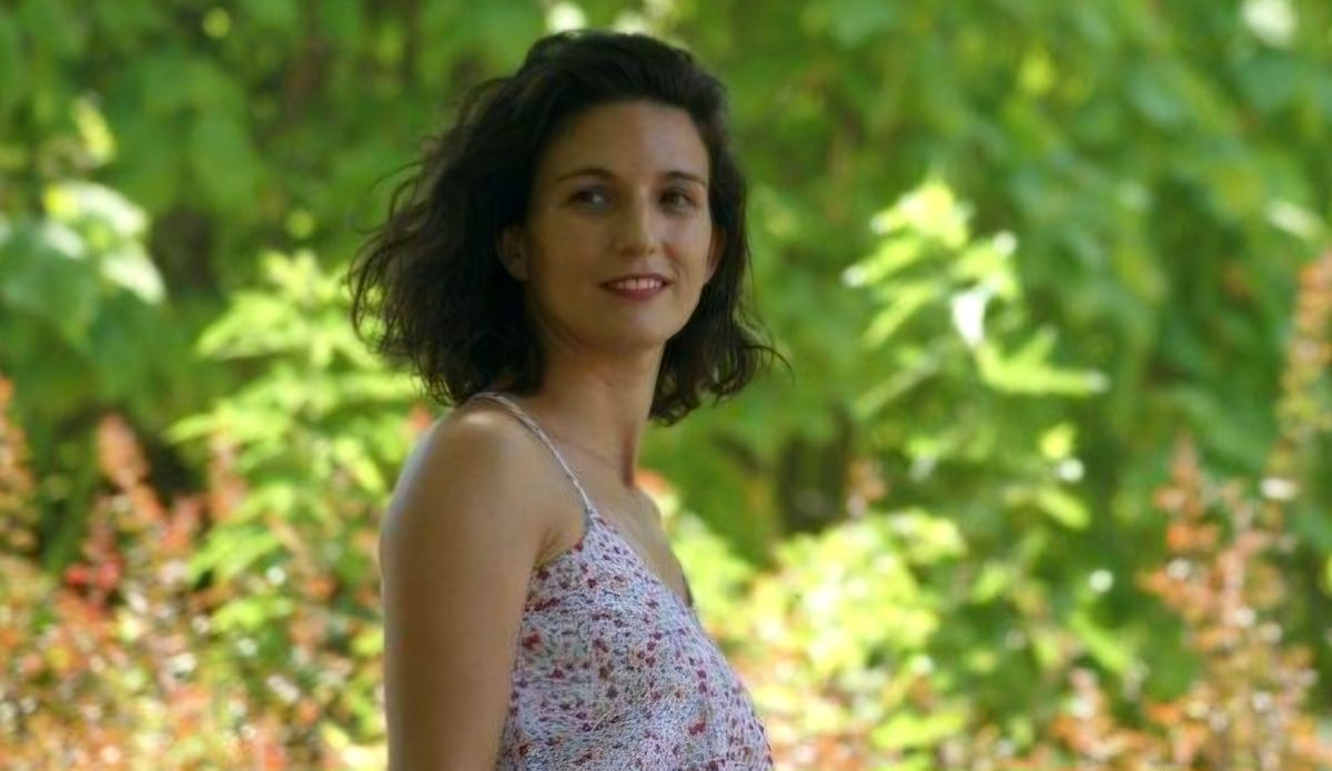 Esther Ferreira presenta su poemario bilingüe en la Sala de la Palabra