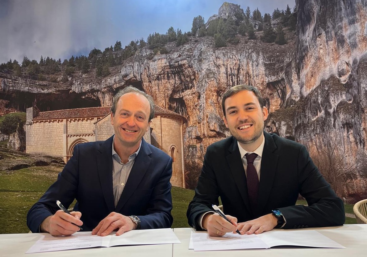 Salamanca y Movelia renuevan su acuerdo de promoción turística en Fitur