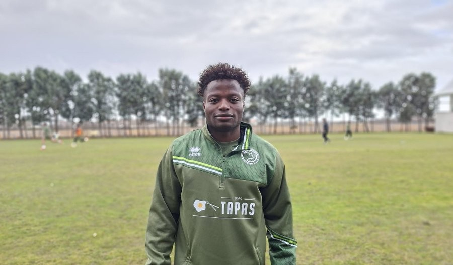 De la cantera del Inter de Milán y la Juventus a vivir su primer entrenamiento en Nuevo Naharros: Chibozo ya es de Unionistas