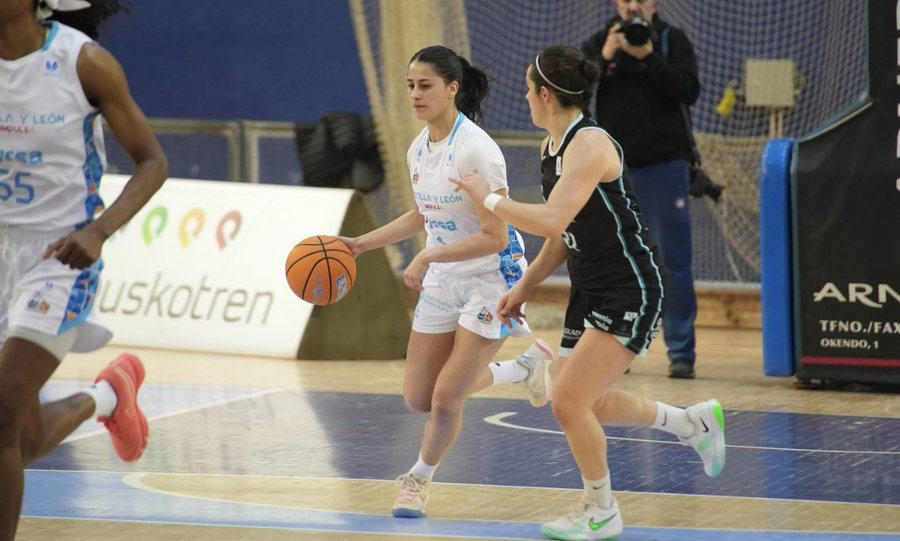 El Perfumerías Avenida sigue dando fasos al frente y tumba al IDK (61-80)