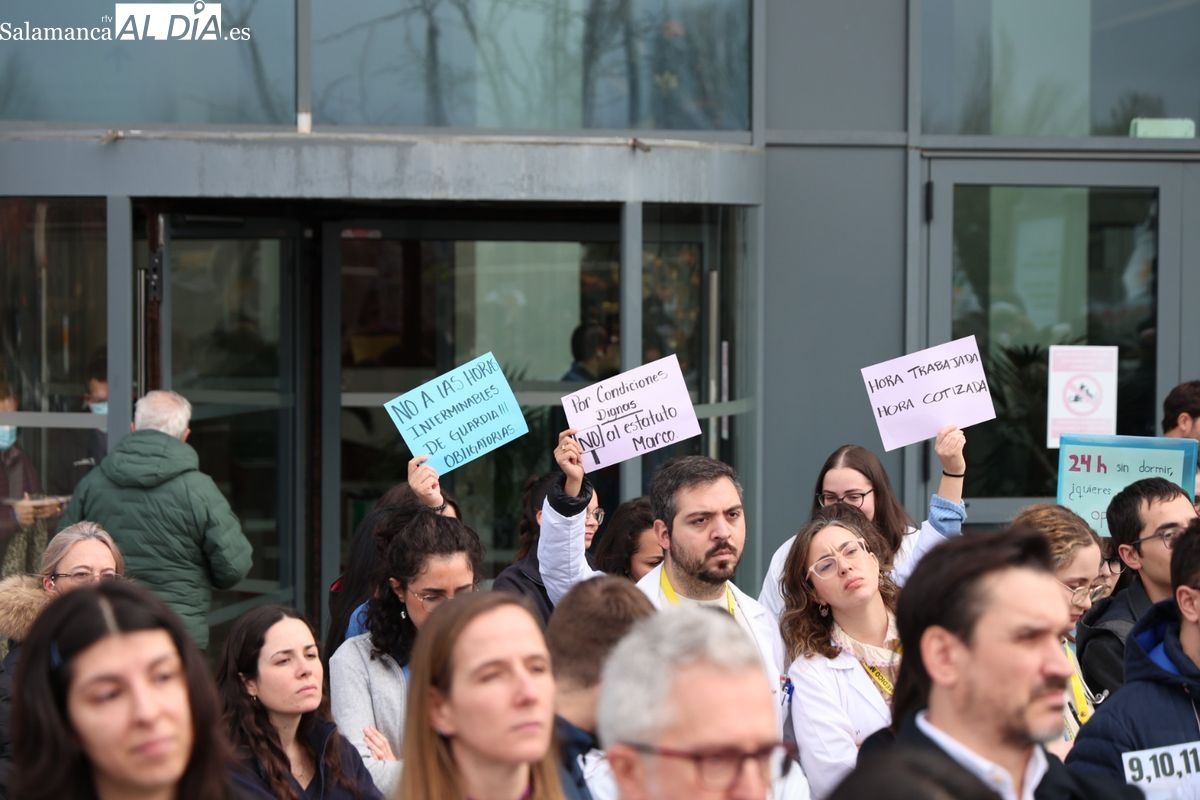 Sindicatos médicos convocan una semana de huelga al mes desde el 16 de febrero para reclamar un Estatuto propio