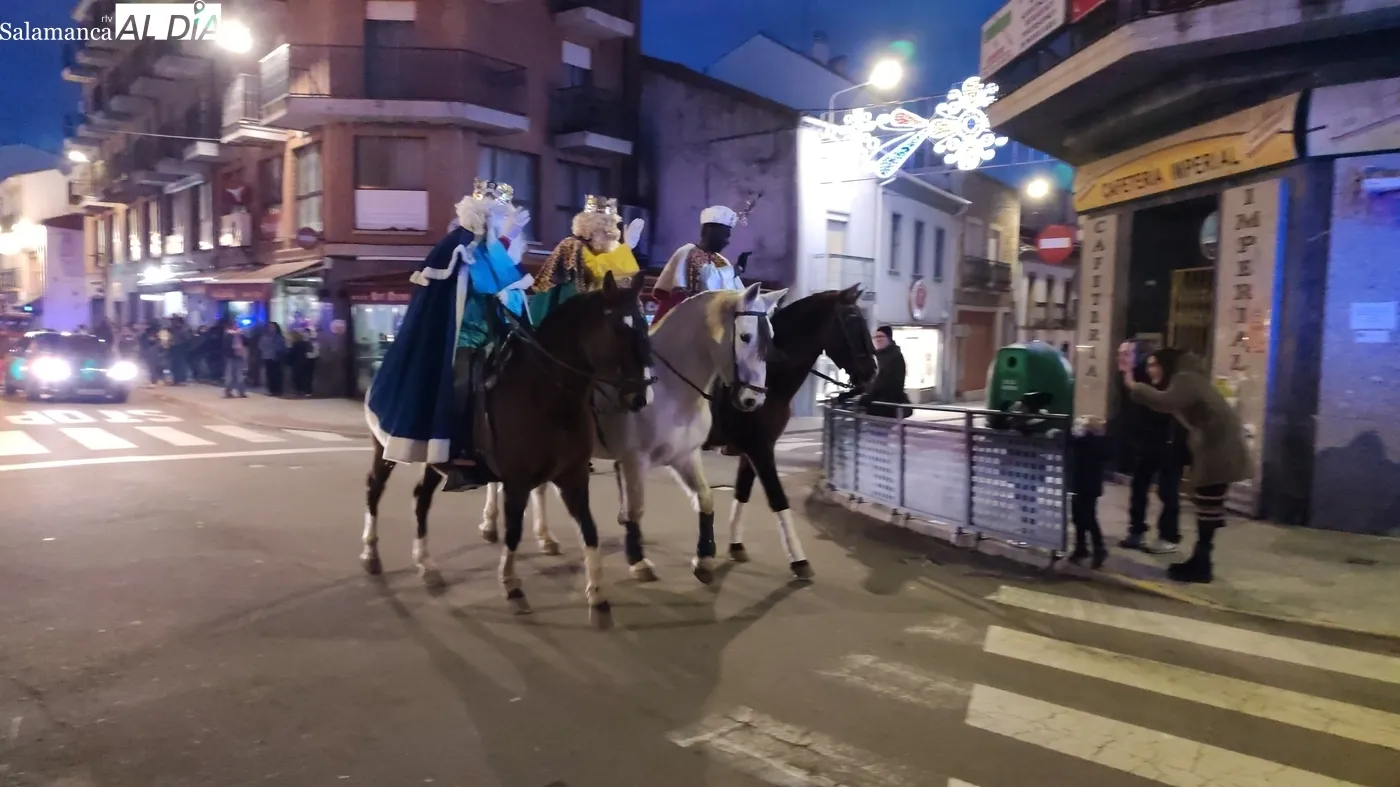 Visita de los Reyes Magos en Vitigudino / CORRAL