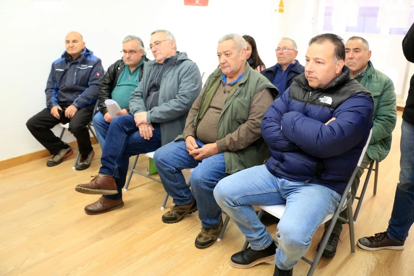 Fran Díaz, Noelia Merino, Miguel ángel Luengo y Javier Muñiz mantienen un encuentro con alcaldes y concejales socialistas / CORRAL 