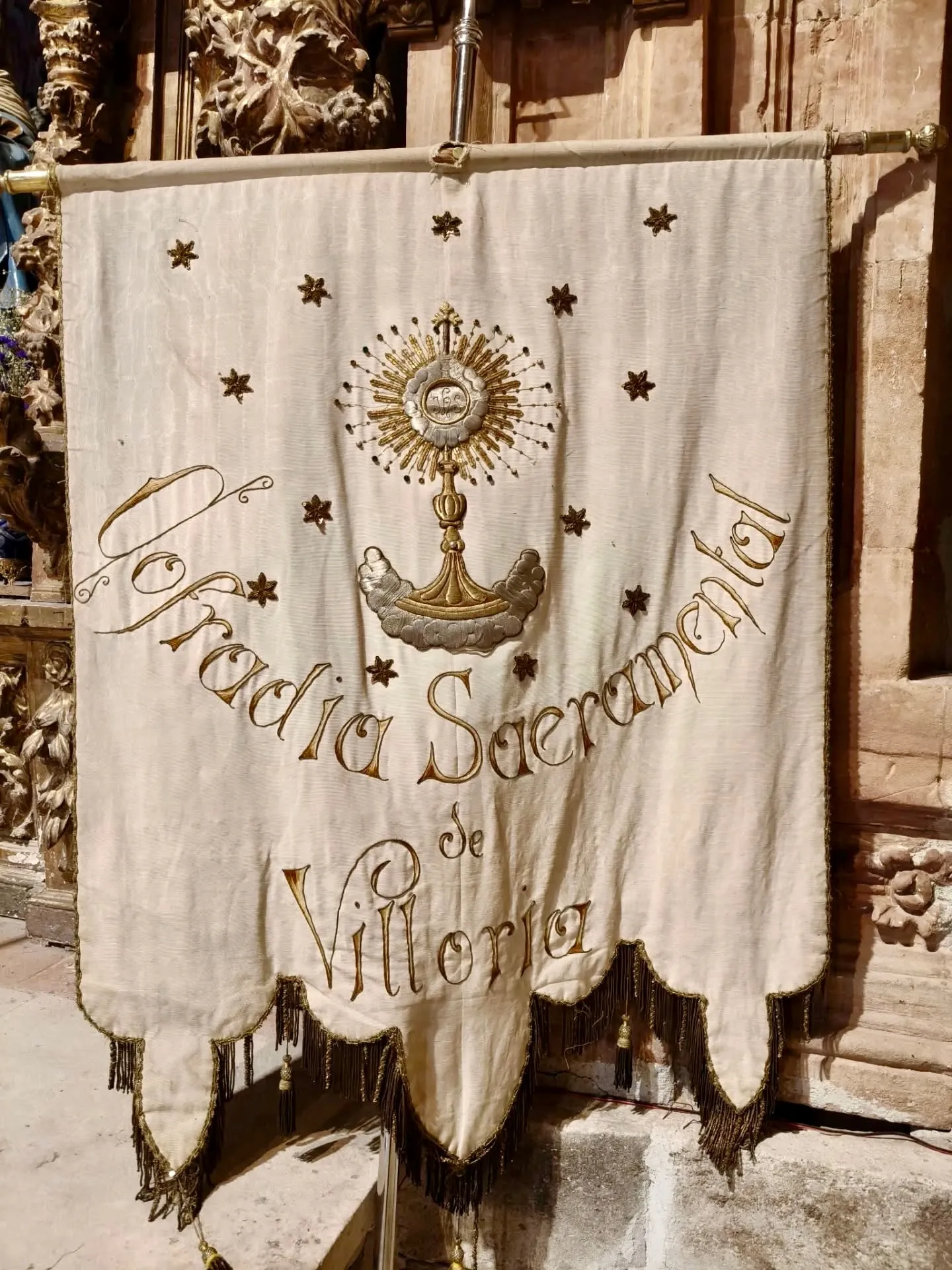 Foto 5 - El Papa Le&oacute;n XIV ofrece un reconocimiento hist&oacute;rico a la Cofrad&iacute;a Sacramental de Villoria en su 300 aniversario