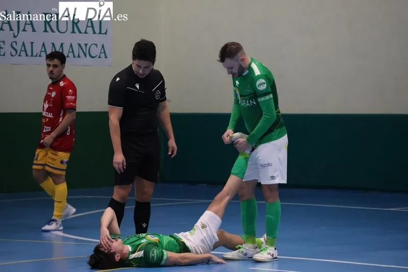 Foto 15 - FOTOS | Triunfo del Piensos Dur&aacute;n Albense para empezar el a&ntilde;o y hacerse fuerte en casa (3-1)
