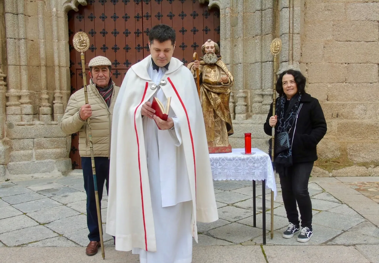 Bendición de San Antón en Macotera. Fotos: José Guerras