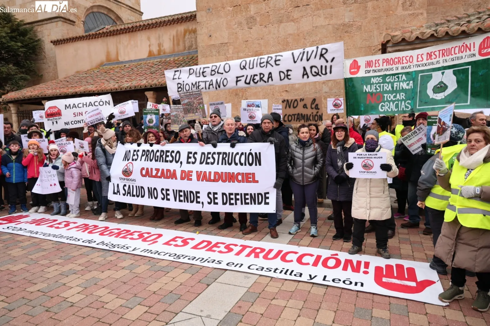 'Llevaros la peste donde no moleste': el grito de Castellanos de Villiquera contra el biogás | Fotos: David Sañudo