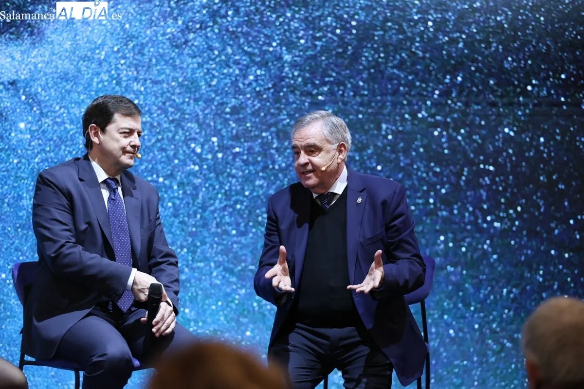 El presidente de la Junta de Castilla y León, Alfonso Fernández Mañueco, en la presentación de la propuesta de la Comunidad en Fitur. Foto de David Sañudo