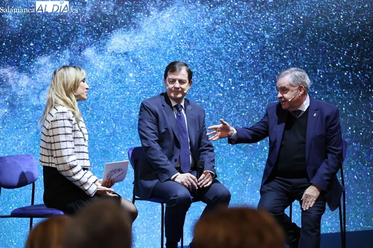 El presidente de la Junta de Castilla y León, Alfonso Fernández Mañueco, en la presentación de la propuesta de la Comunidad en Fitur. Foto de David Sañudo