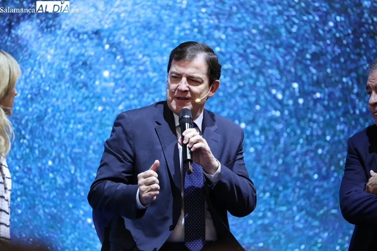 El presidente de la Junta de Castilla y León, Alfonso Fernández Mañueco, en la presentación de la propuesta de la Comunidad en Fitur. Foto de David Sañudo