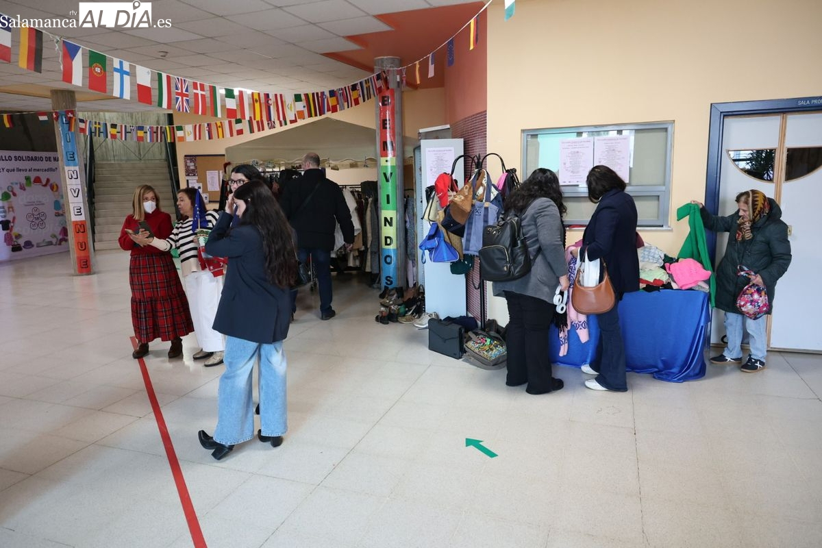 Mercadillo solidario Salamanca recauda 4.750€ para Pyfano