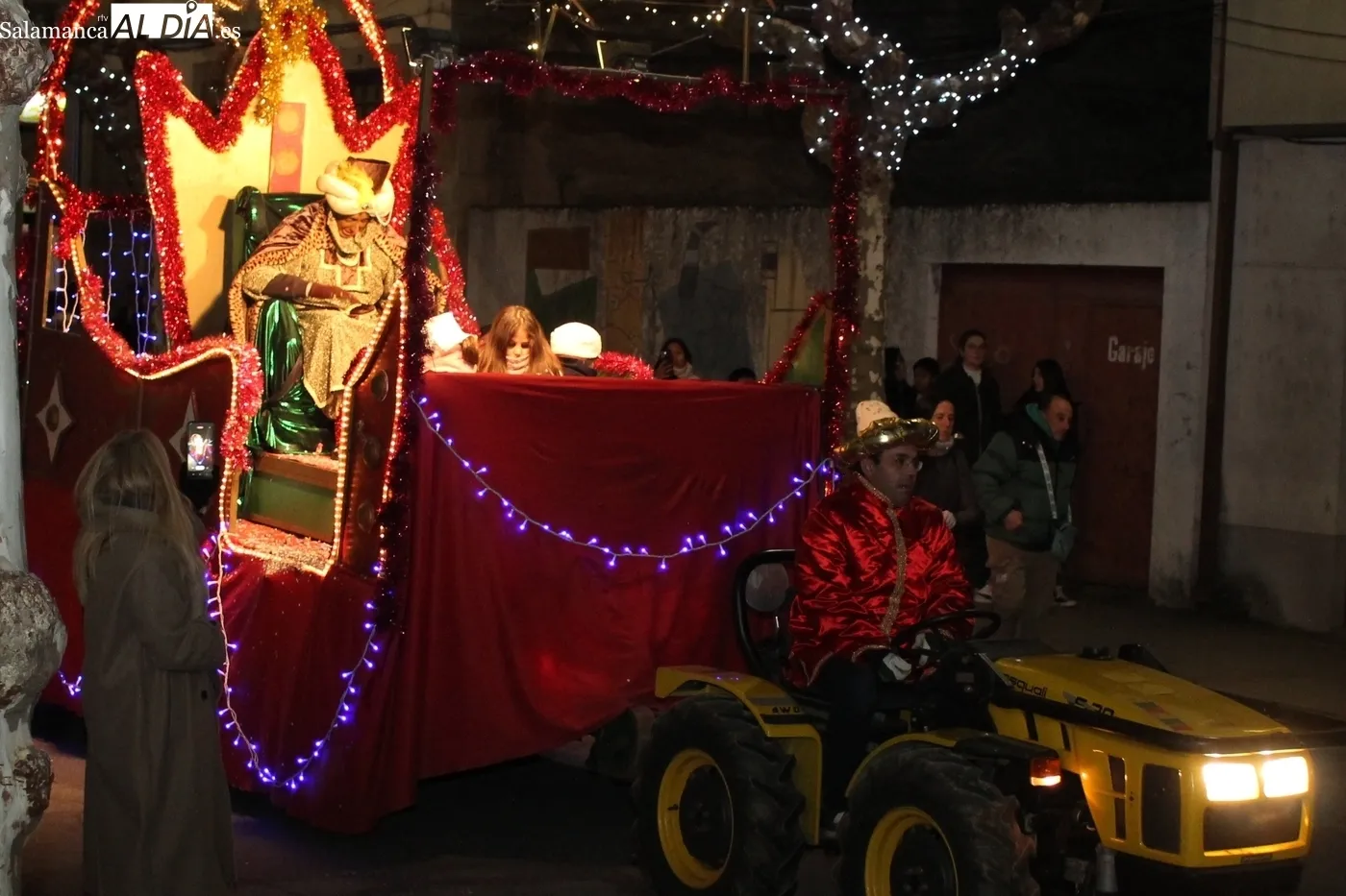 Visita de los Reyes Magos a Lumbrales / SILVESTRE