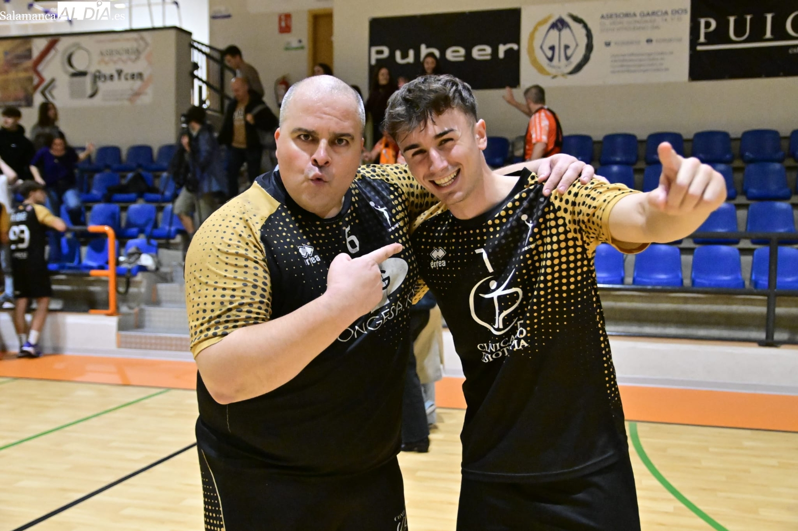 El BM Salamanca gana cómodo en casa del colista y enfila el camino hacia la salvación (27-35)