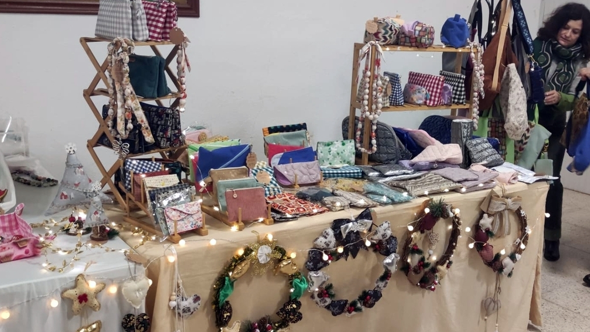 Mercado de Reyes en Villar de Peralonso con taller para mascotas