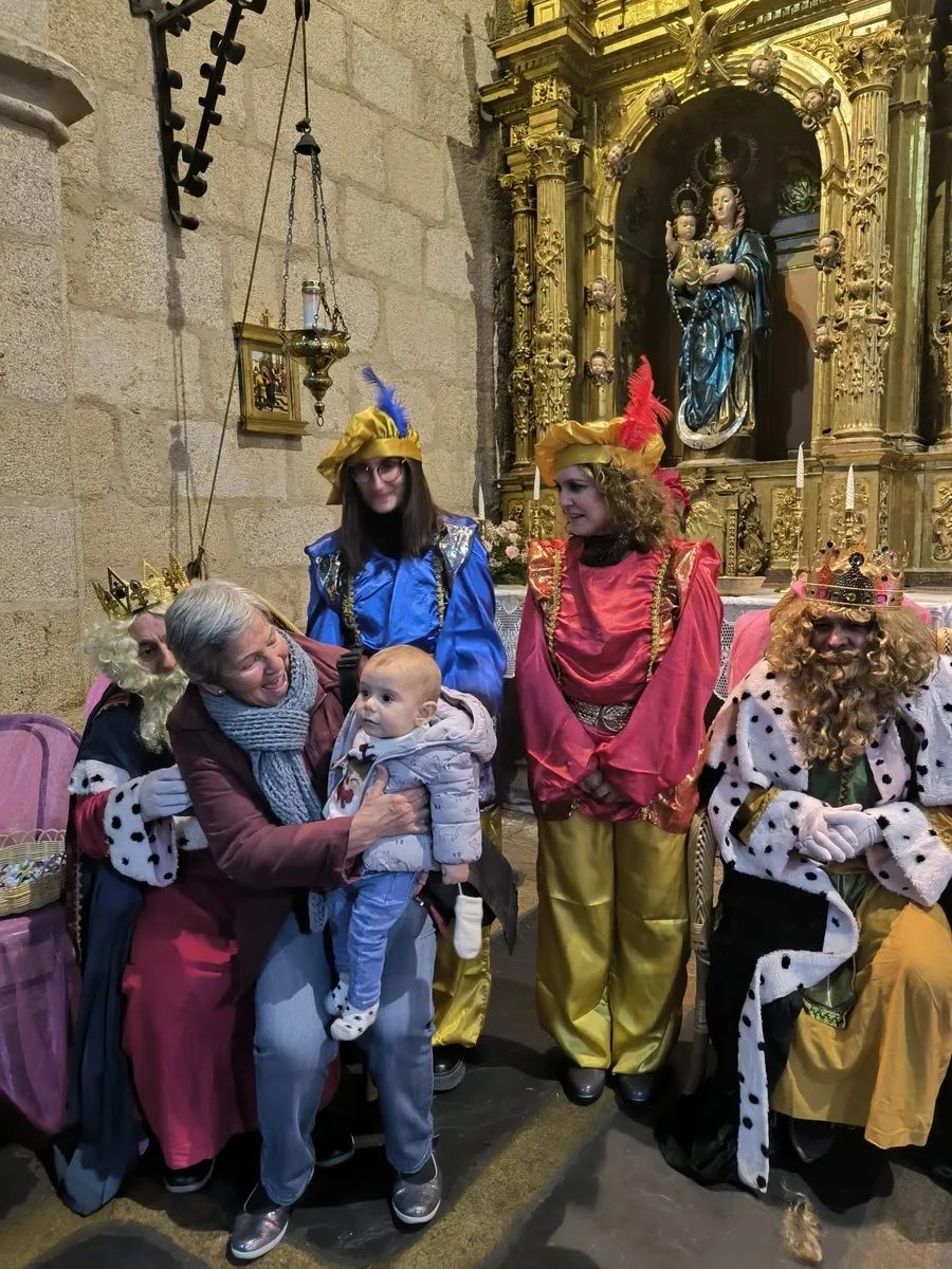 Visita de los Reyes Magos a Aldeadávila de la Ribera