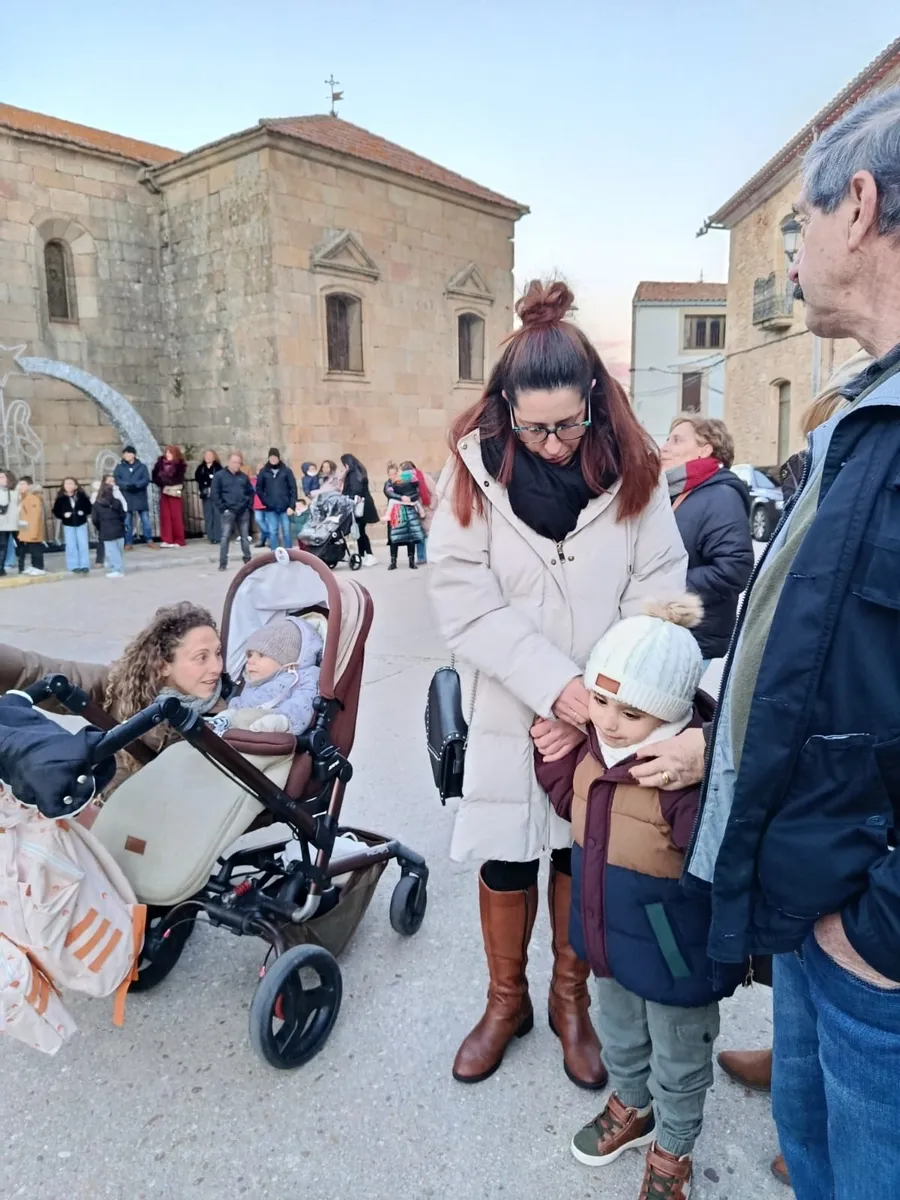 Visita de los Reyes Magos a Aldeadávila de la Ribera