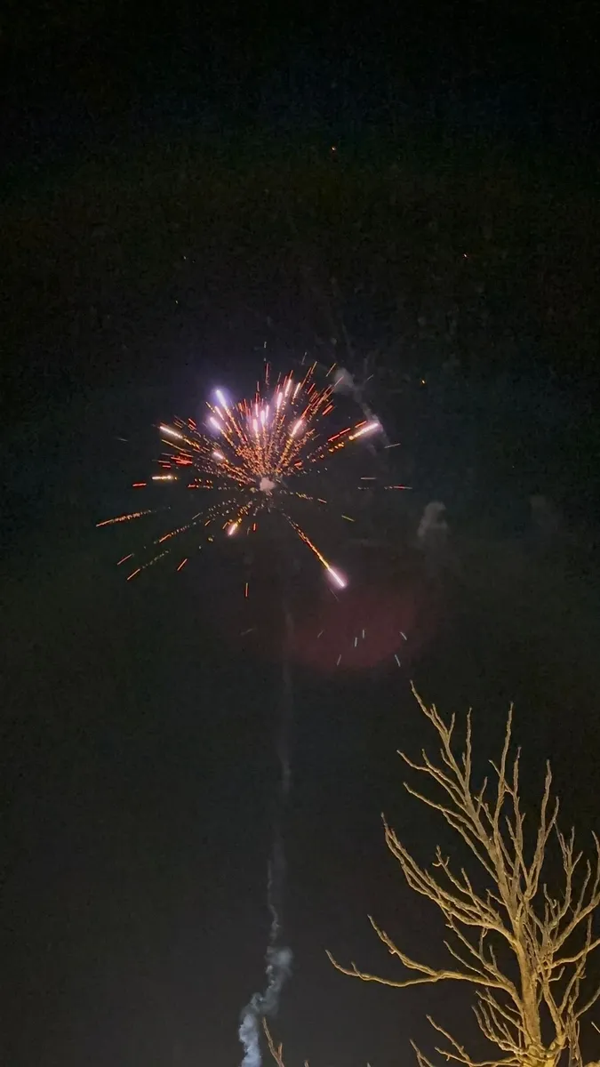 Foto 11 - Fuegos artificiales, poemas y villancicos infantiles para recibir a los Reyes Magos en Yecla de Yeltes