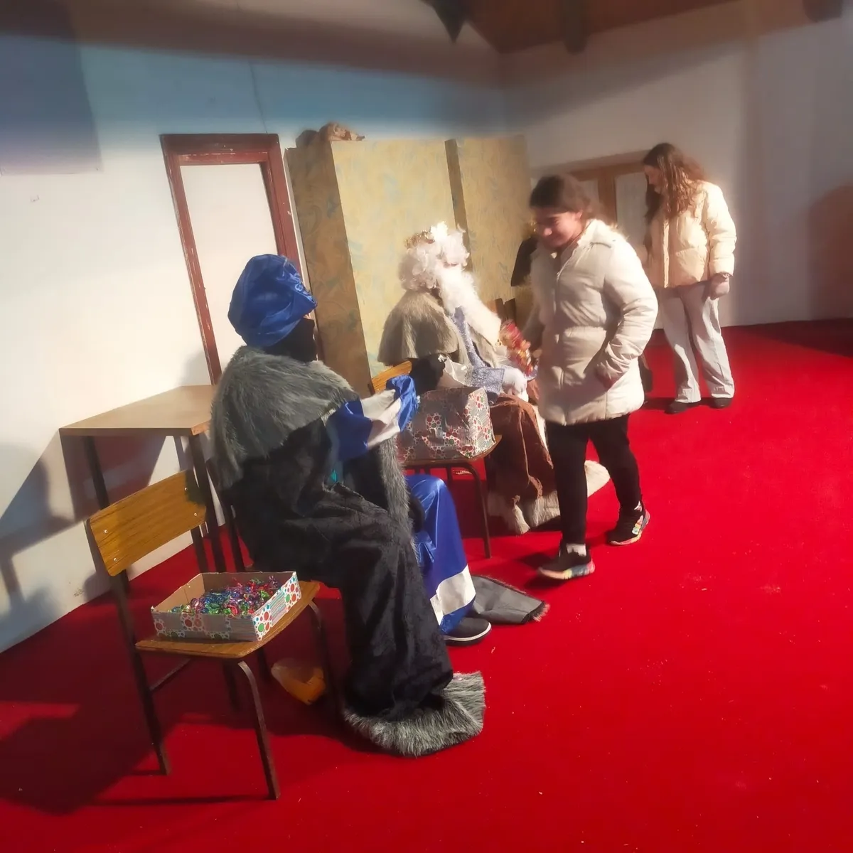 Visita de los Reyes Magos a Peralejos de Abajo 