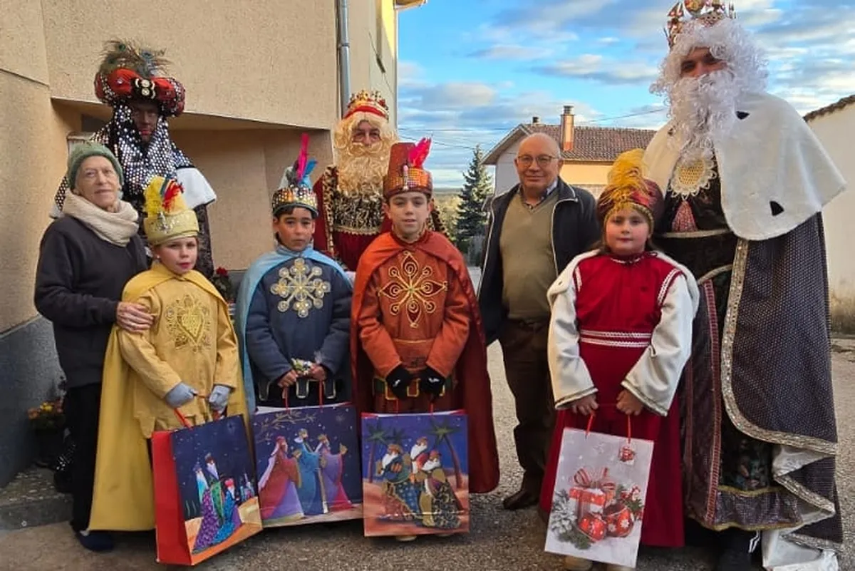 Visita de los Reyes Magos a Villarino y Cabeza de Framontanos