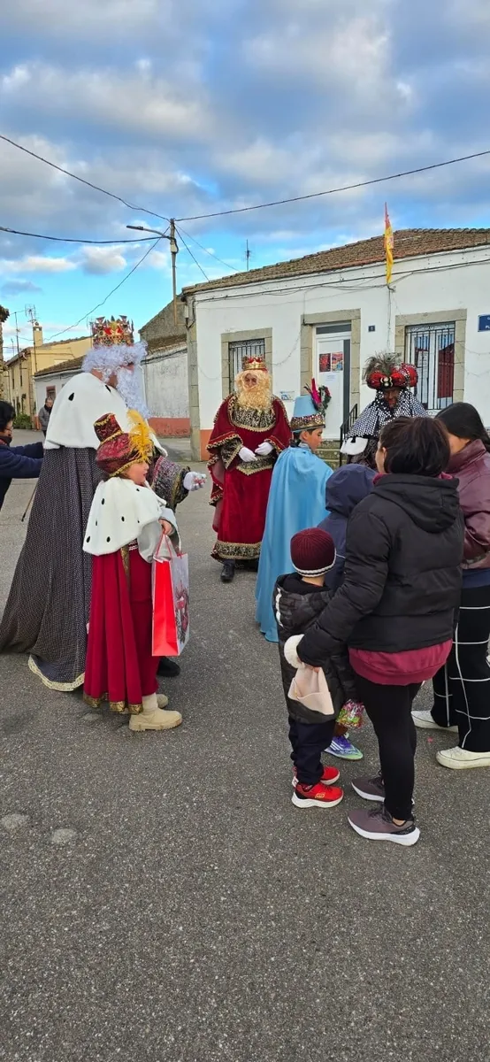 Visita de los Reyes Magos a Villarino y Cabeza de Framontanos