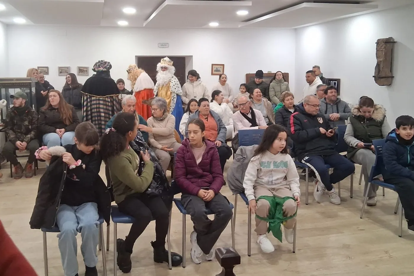 Visita de los Reyes Magos a Bañobárez