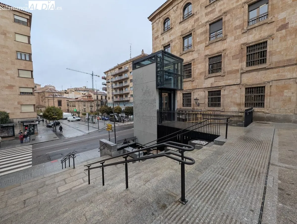El ascensor de la Gran Vía | FOTOS David Sañudo 
