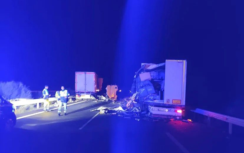 Herido un camionero en un accidente en la A-62, Salamanca
