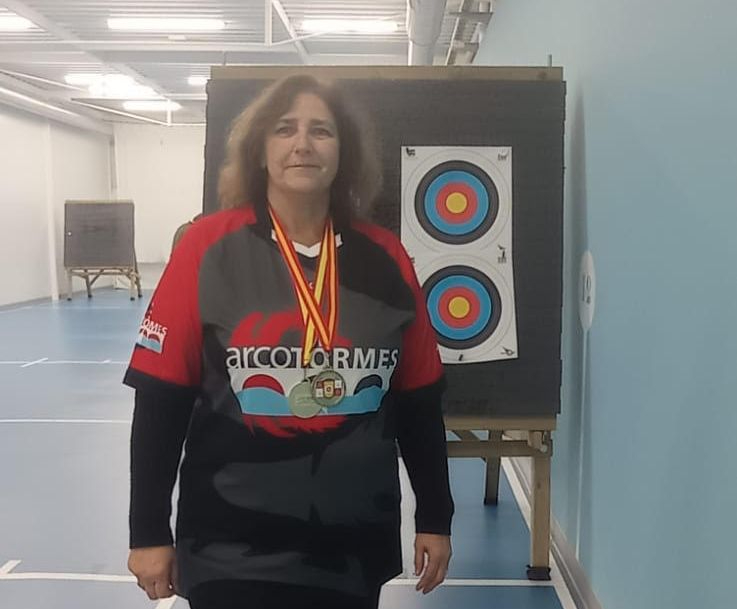 Tiro con arco CyL: Amparo Guardiola, doble campeona en sala