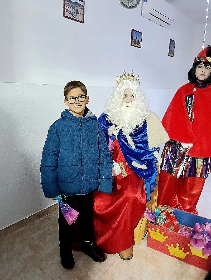 Los más pequeños de El Bodón reciben a los Reyes Magos