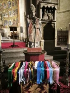 La Catedral Vieja acogerá las celebraciones de la Candelaria y San Blas con la tradicional bendición de gargantillas