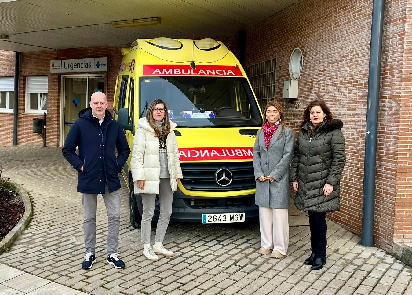 Mañueco se compromete a implantar una unidad de enfermería de emergencias en Peñaranda tras el verano