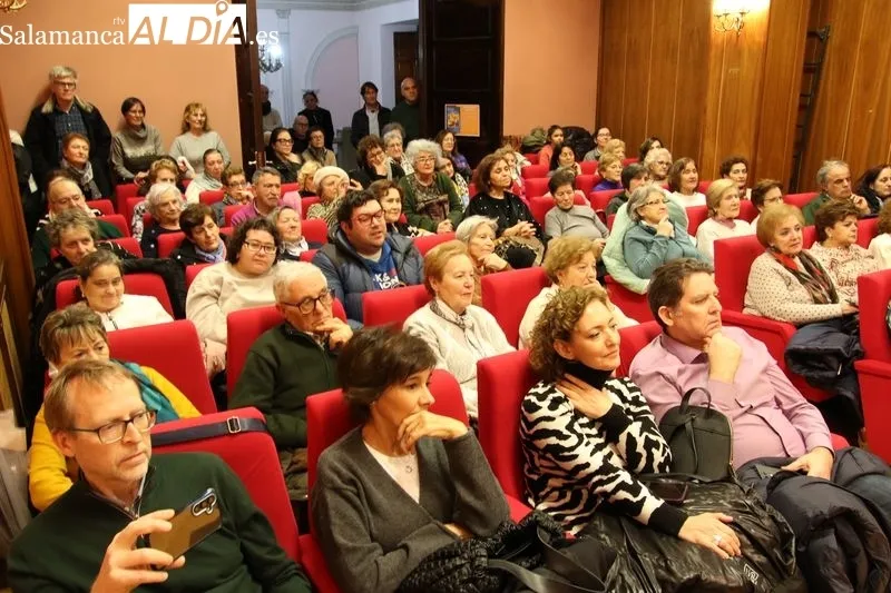 Foto 2 - 'Hojas de roble': el &aacute;rbol de la vida de Pepita Robles hecho literatura