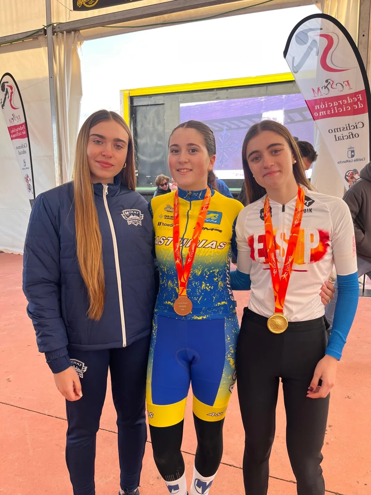 Foto 2 - FOTOS | El Mirat Team regresa con tres oros de los Campeonatos de Espa&ntilde;a