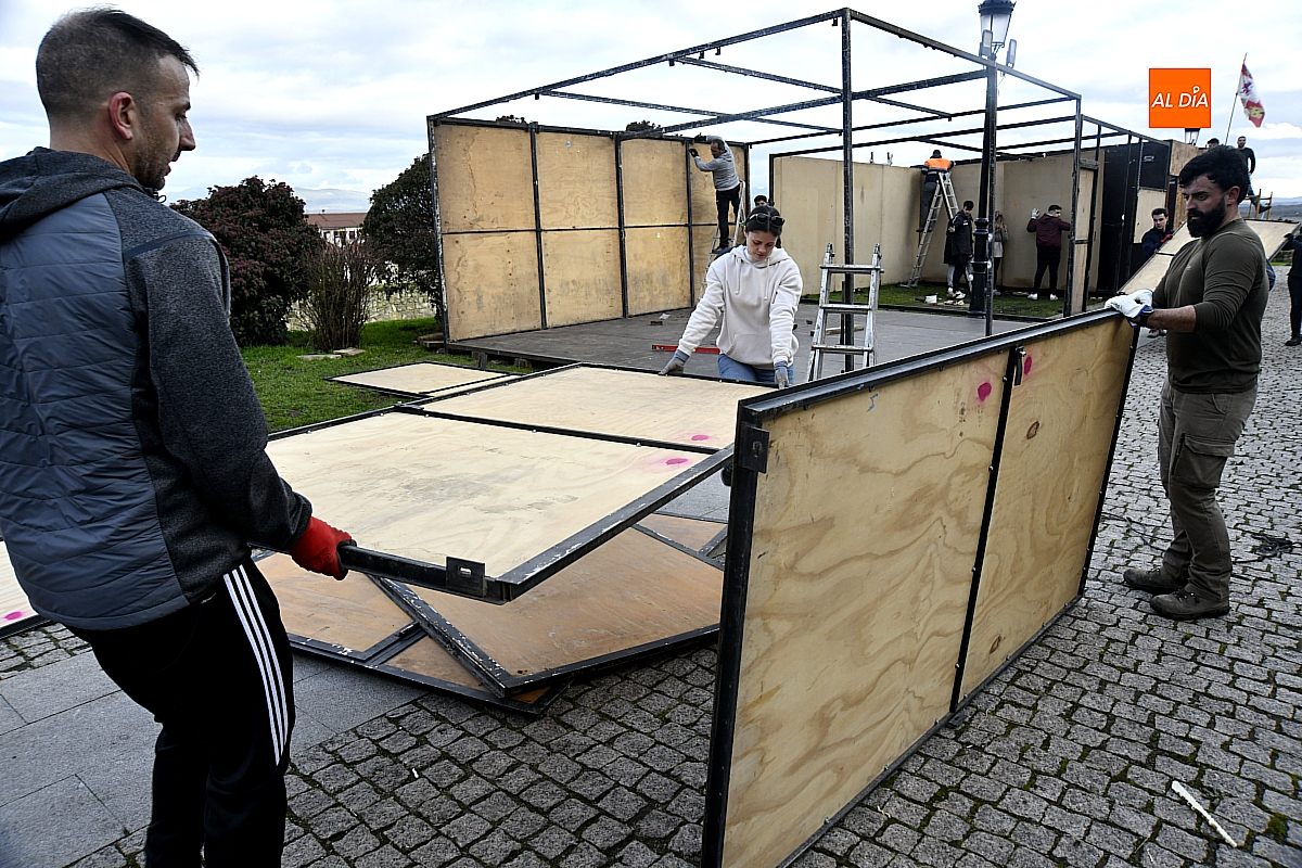  peñistas mirobrigenses  pistoletazo  salida al Carnaval  instalación  casetas