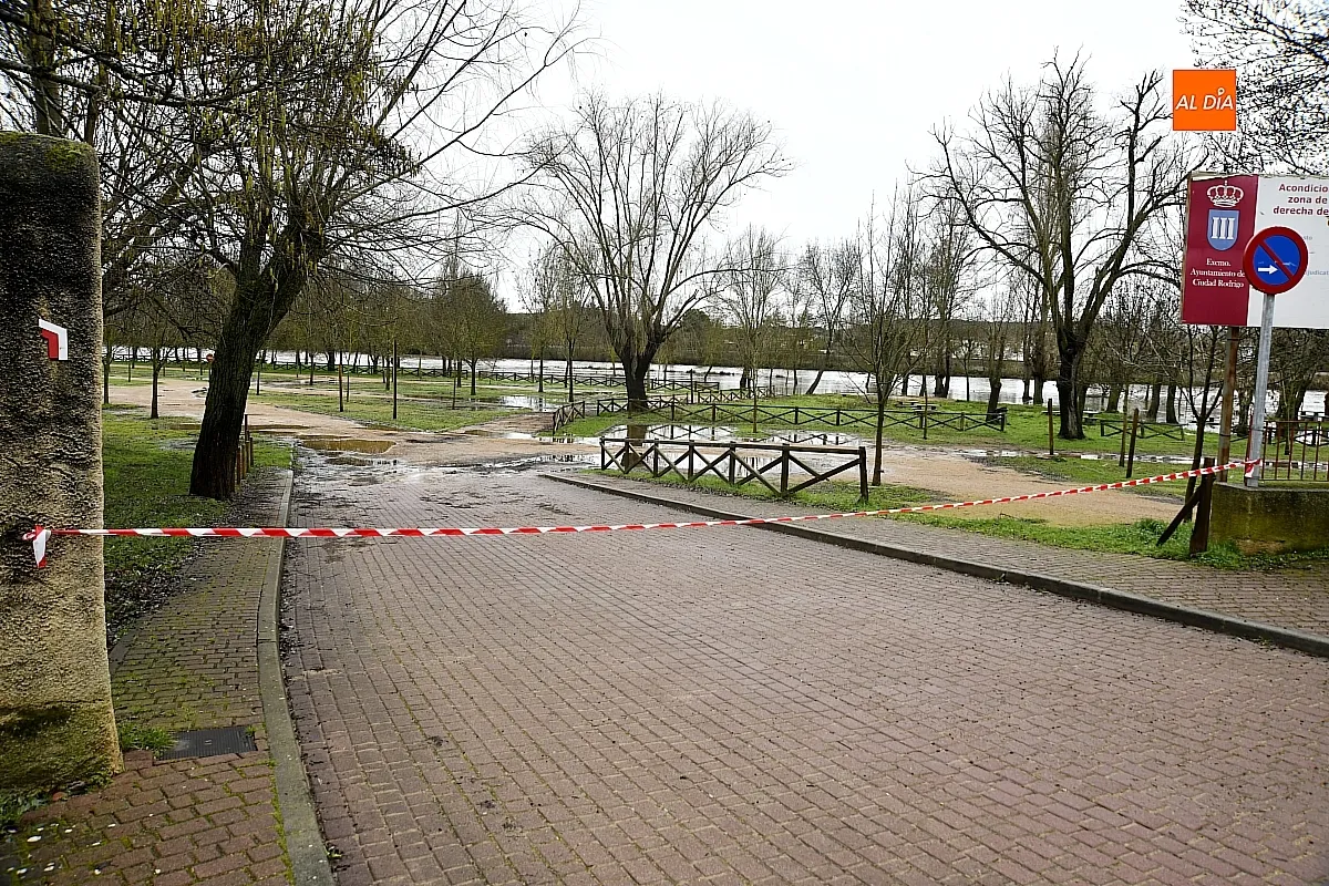 Las presas de Irueña y Águeda mantienen “a raya” su río al paso por Miróbriga