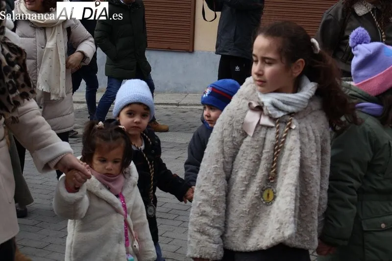 Foto 3 - Los ni&ntilde;os vuelven a ser protagonistas en la procesi&oacute;n del Ni&ntilde;o Jes&uacute;s de Praga 