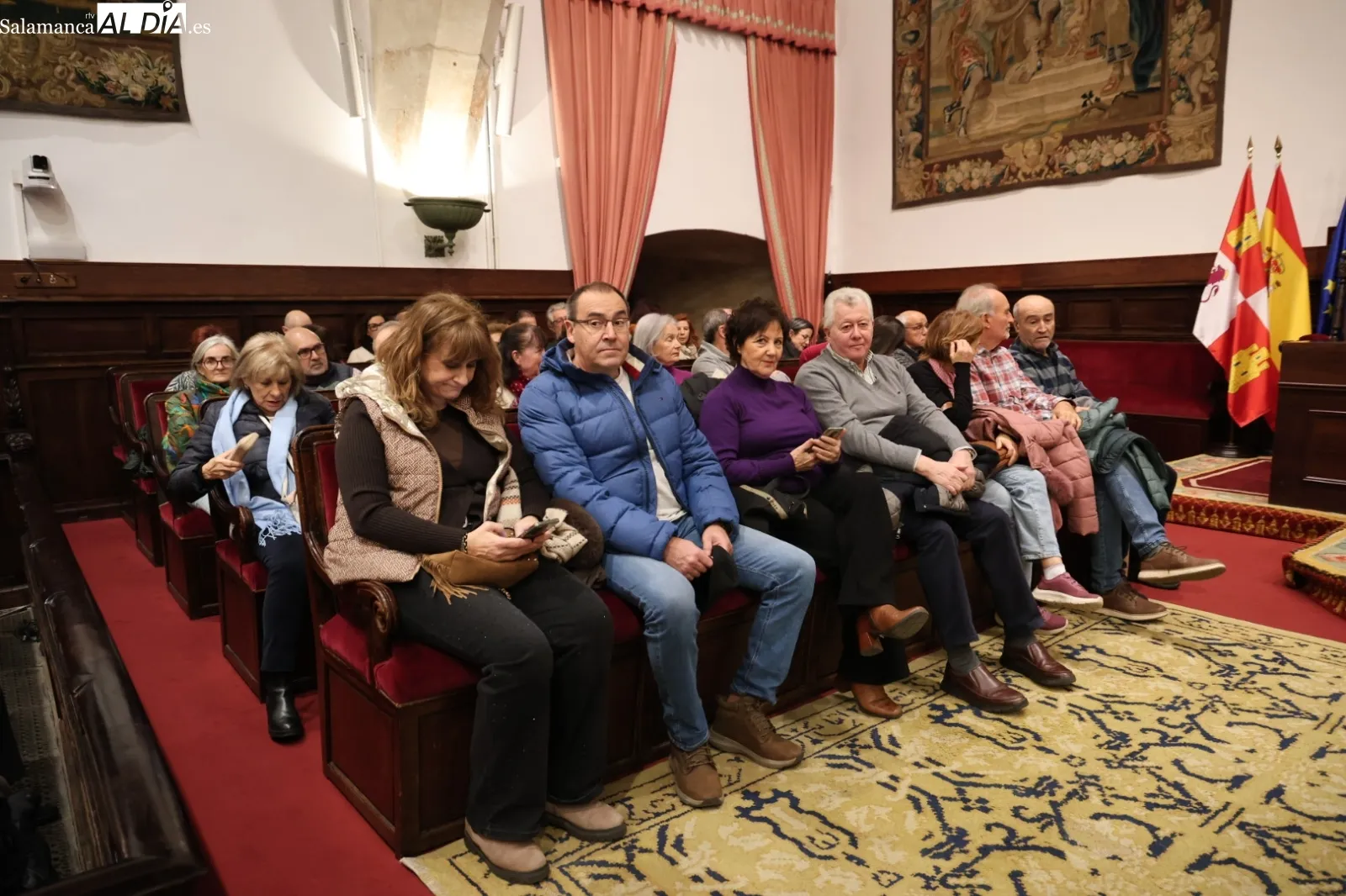 Peridis presenta 