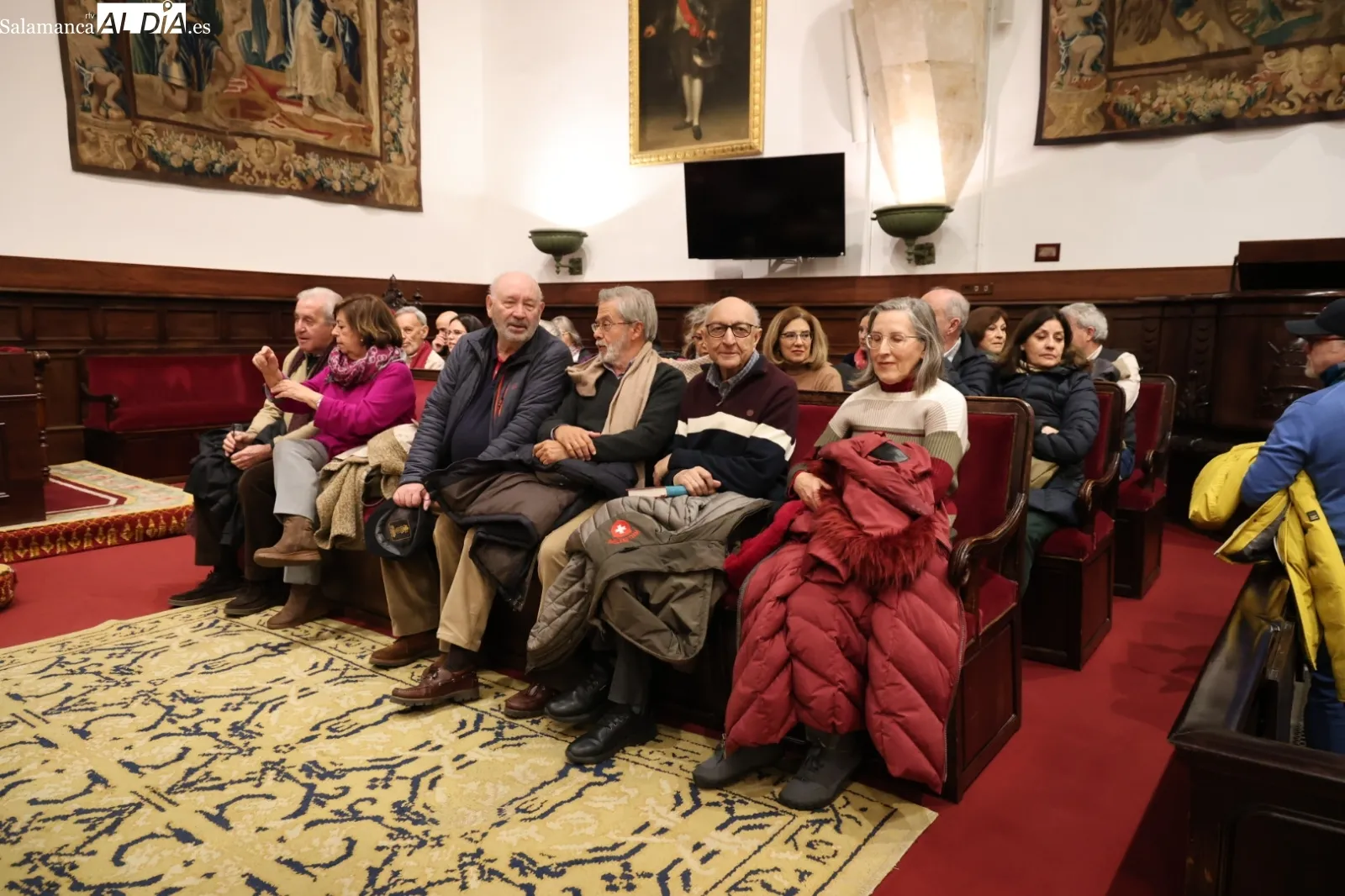 Peridis presenta 