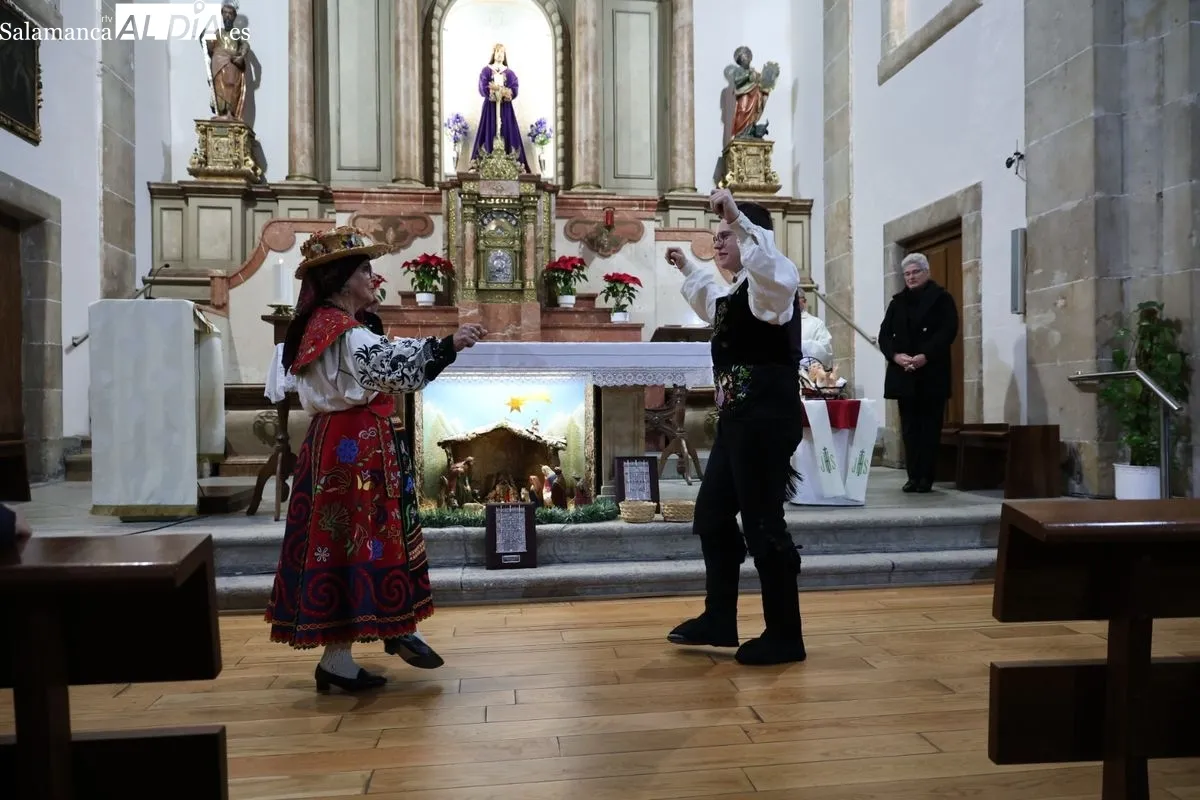 El barrio antiguo de Salamanca  celebra su XXXIV Día del Aguinaldo | FOTOS: David Sañudo 