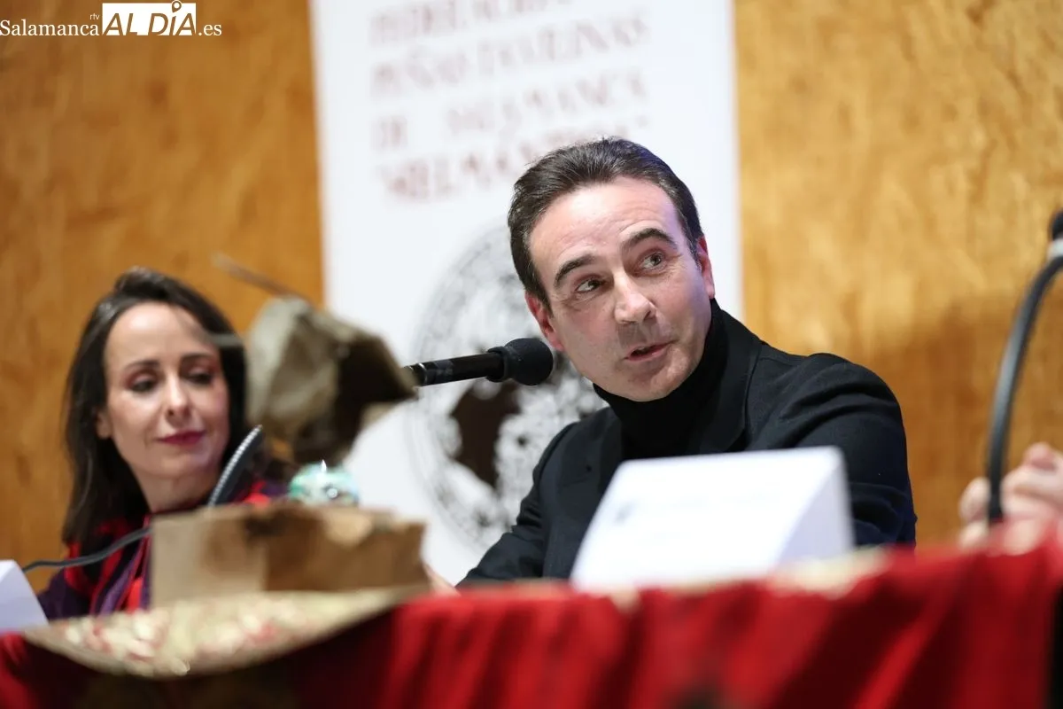 Coloquio de Enrique Ponce en recuerdo a Julio Robles | FOTOS: David Sañudo 