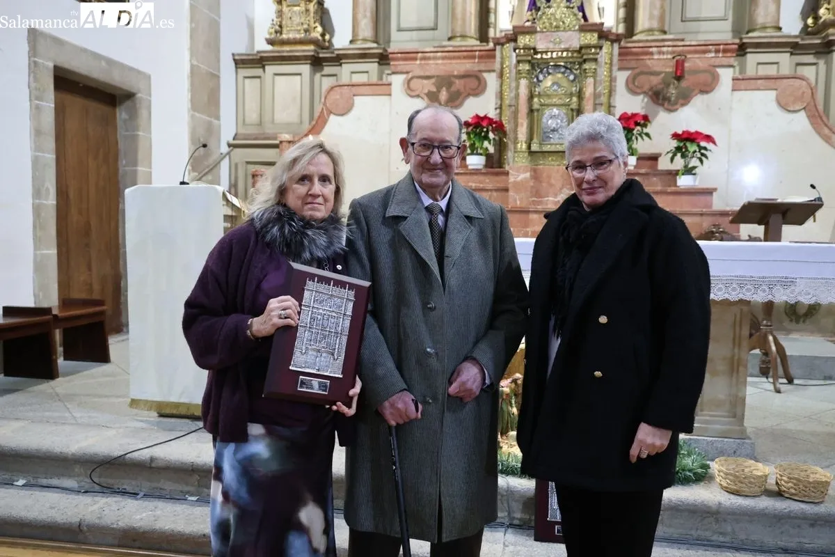 El barrio antiguo de Salamanca  celebra su XXXIV Día del Aguinaldo | FOTOS: David Sañudo 